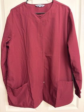 Women's Burgundy Long-Sleeve Button Scrub Jacket
